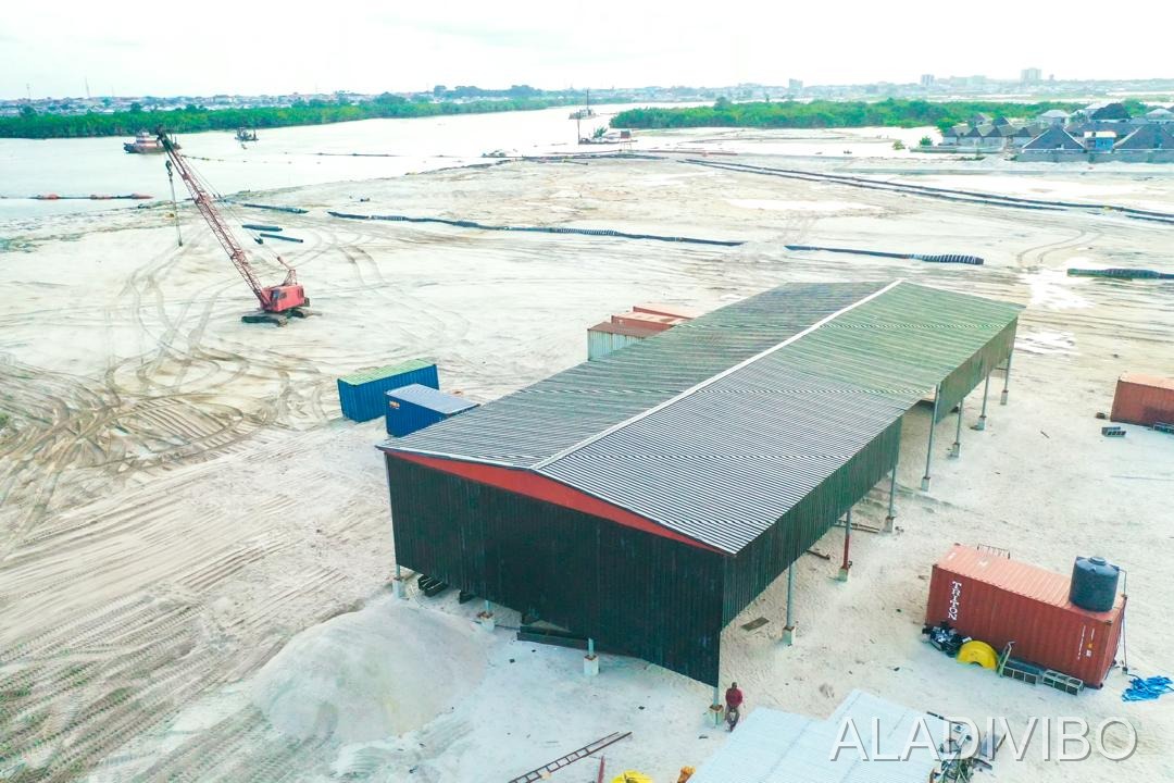 Vast Jetty Space for IOCs